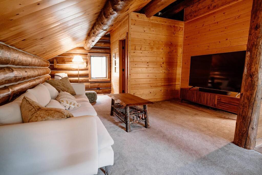 فيلا Classic Log Cabin Near Rocky Mountain National Park And Near Skiing ليونز المظهر الخارجي الصورة