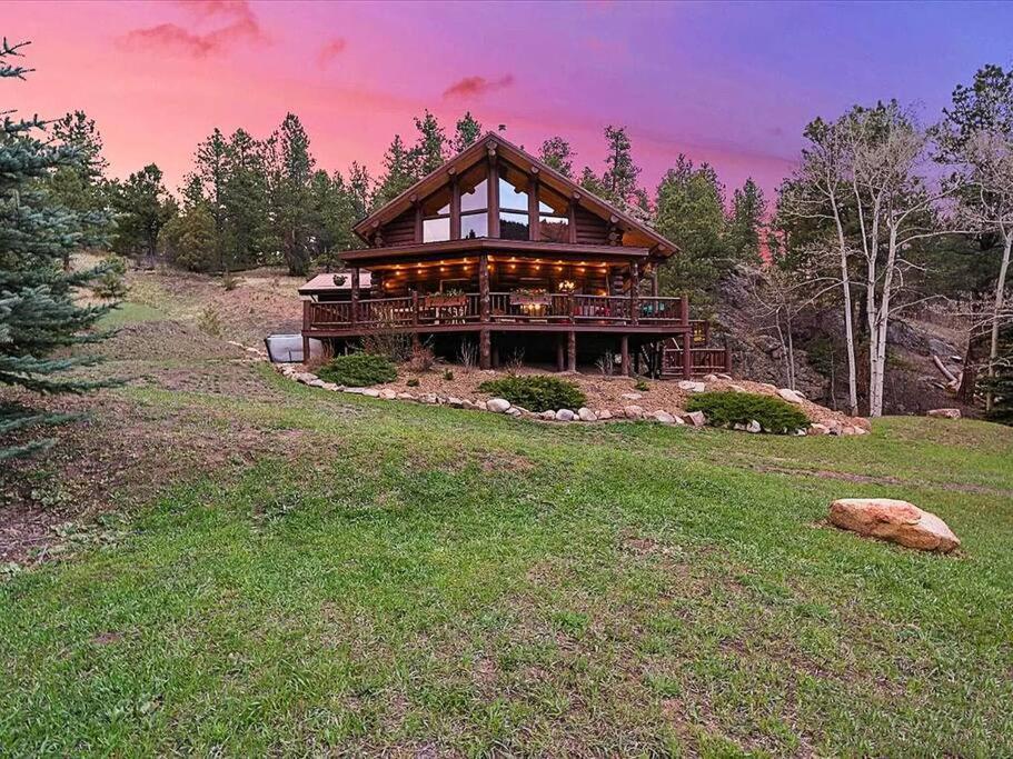 فيلا Classic Log Cabin Near Rocky Mountain National Park And Near Skiing ليونز المظهر الخارجي الصورة